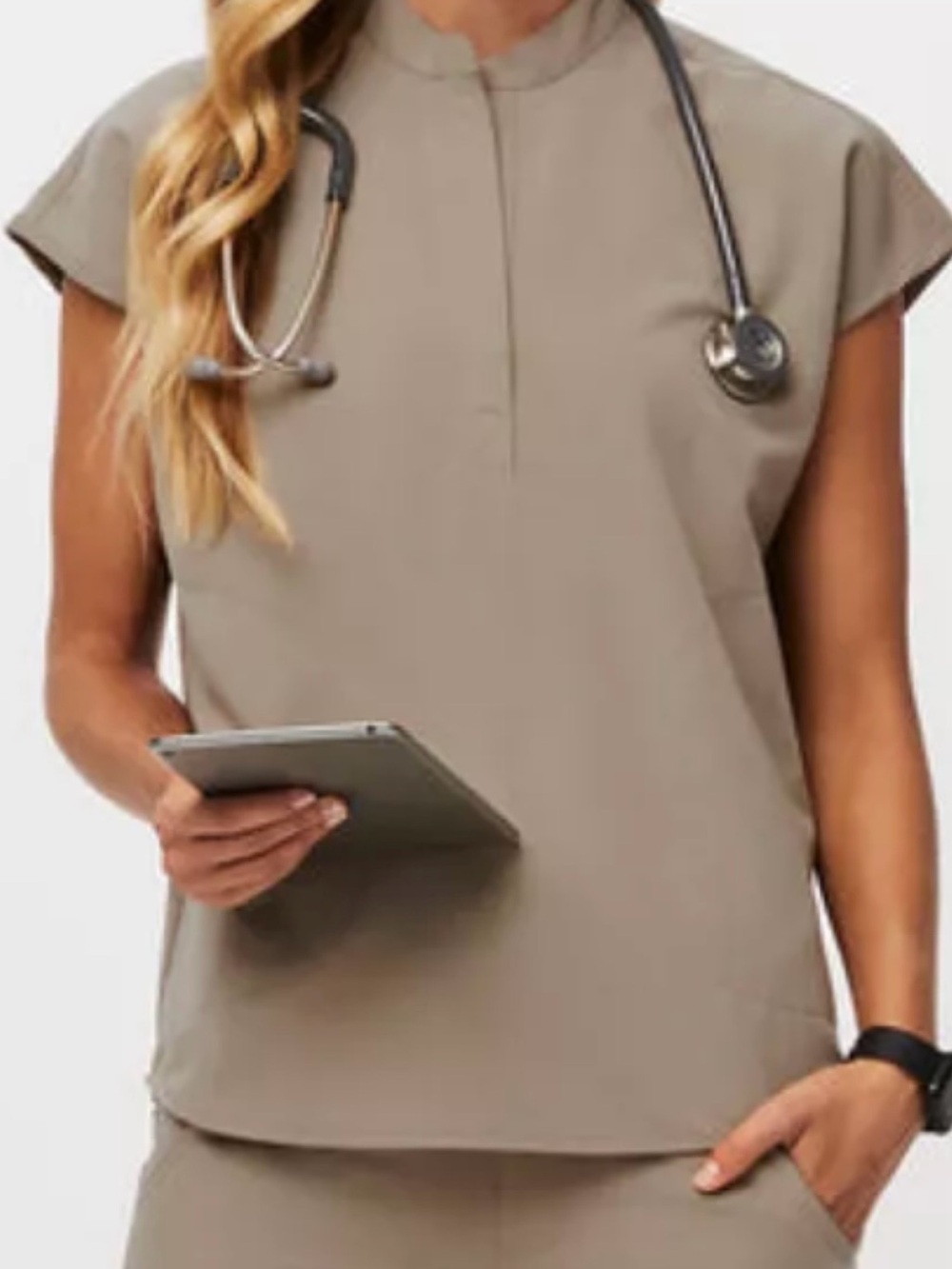 NWT FIGS  Rafaela Oversized Scrub Top XXS Latte